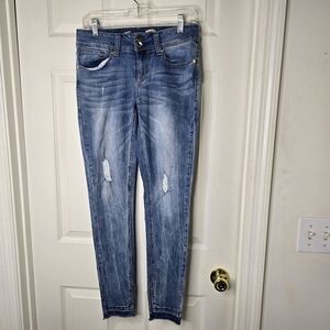 Seven7 skinny distressed Women's Blue Jeans raw hem‎ 6